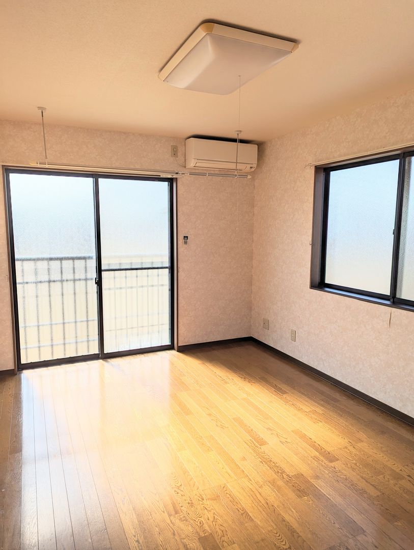 Century Matsunami 2DK Apartment for Rent in Joetsu, Niigata - Thumbnail 3