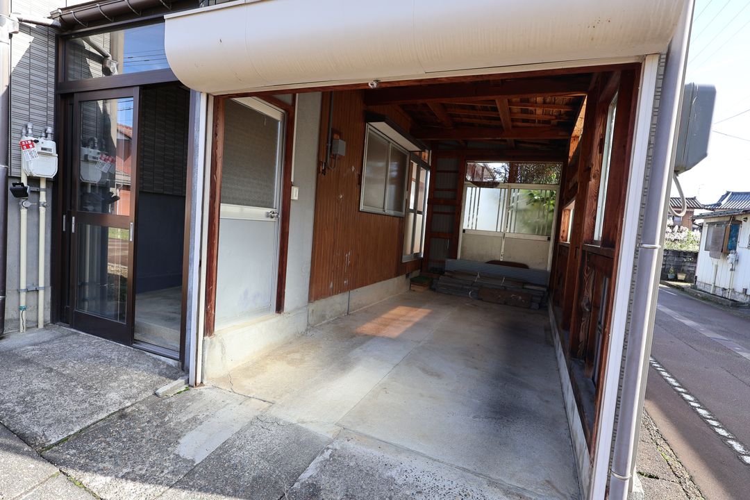 4DK Detached House for Rent in Mitsuke, Niigata - Thumbnail 4