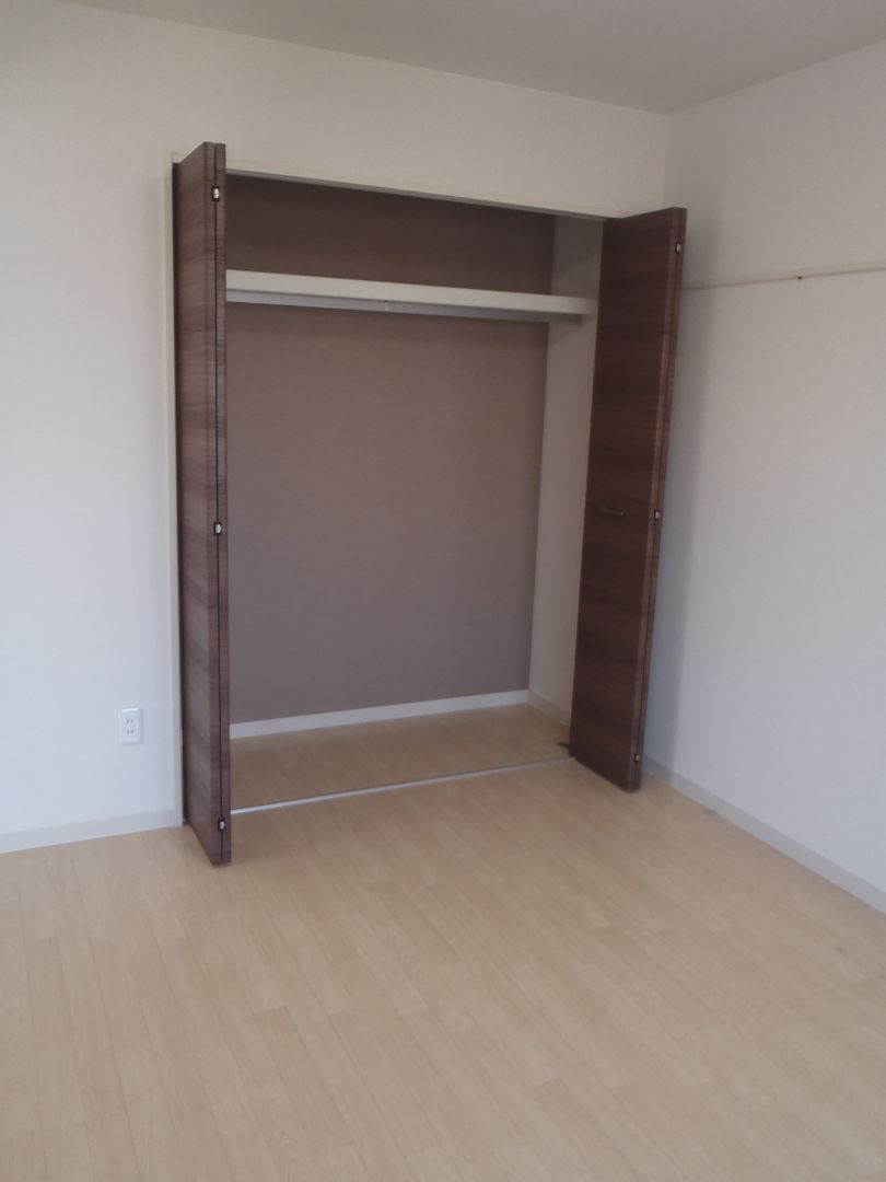 2LDK Apartment for Rent in Nagaoka, Niigata - Hanamizuki Garden - Thumbnail 4