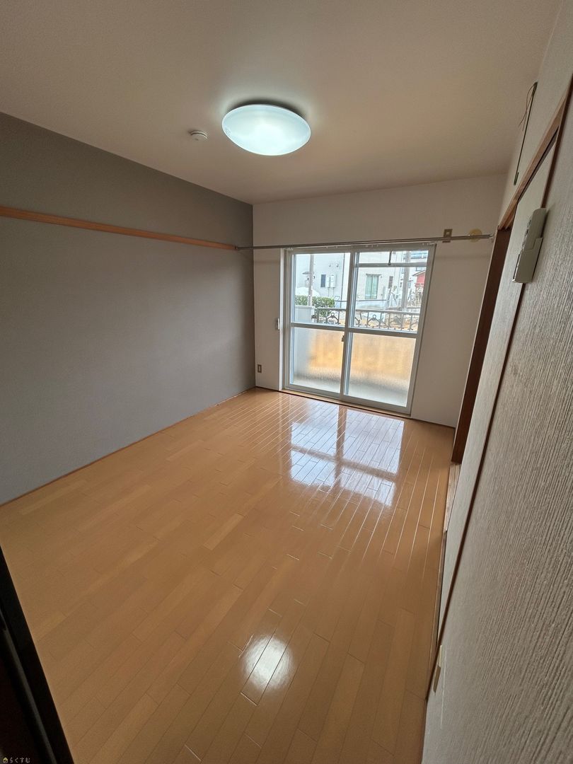 Sunpia Kawasaki 102 2DK Apartment for Rent in Nagaoka - Thumbnail 3