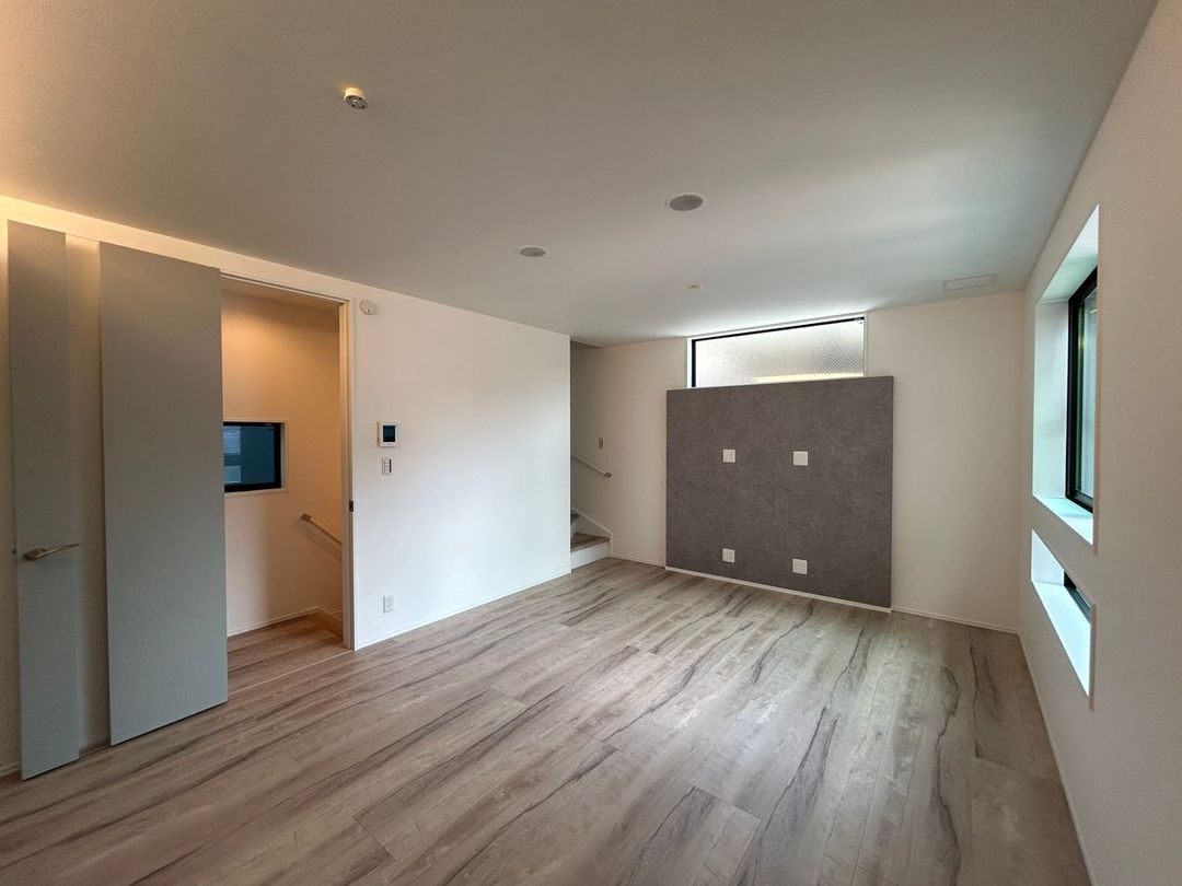 Newly Built 2SLDK House for Sale in Warabi, Saitama - Thumbnail 2