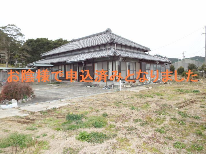 Spacious 9DK Kominka on 1,754 sqm Land in Makinohara - Thumbnail 2