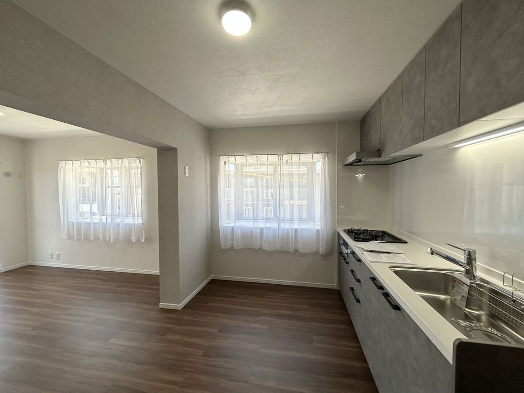 2LDK Apartment for Sale in Wajiro, Fukuoka City - Image 1