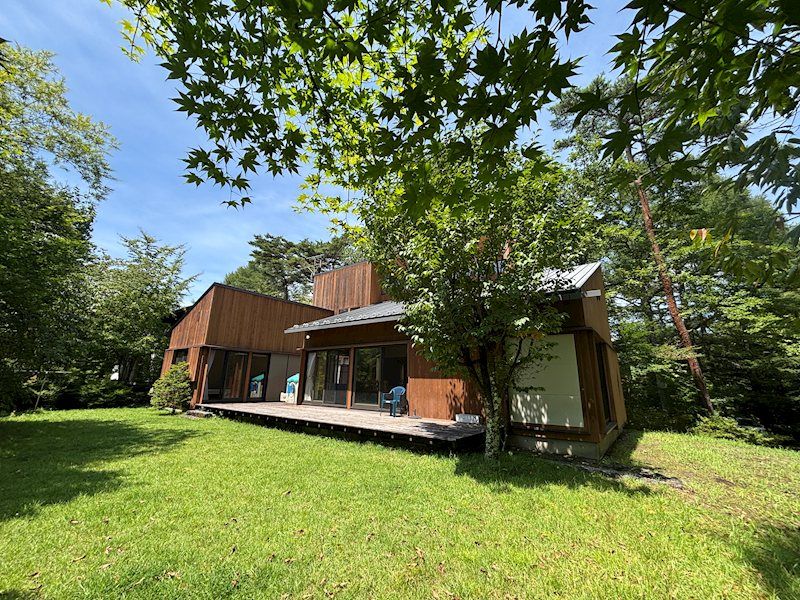 4LDK Wooden House in Minamigaoka, Karuizawa - 166 sqm - Thumbnail 2