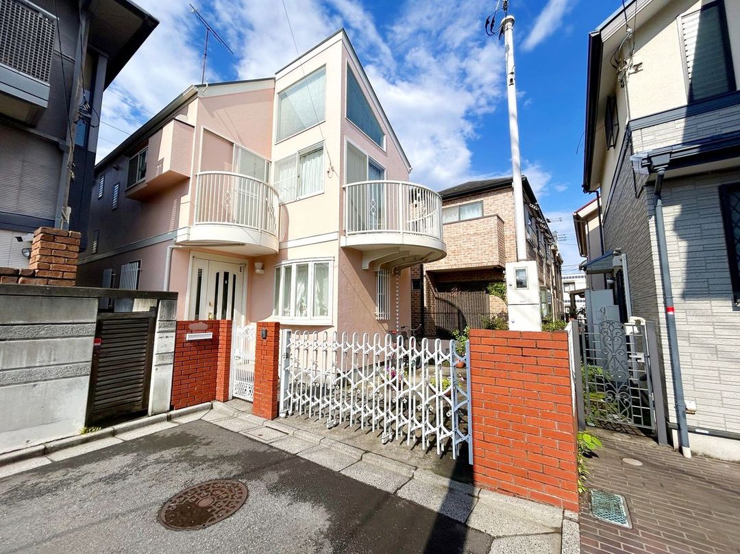 3LDK Detached House in Kugayama, Suginami, Tokyo - 96.06 sqm - Thumbnail 2
