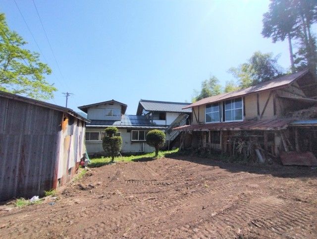 Traditional Style House with Field in Nagano's Togakushi - Thumbnail 4