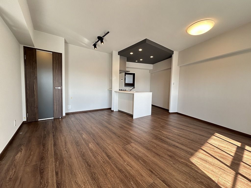 3LDK Apartment for Sale in Higashi Ward, Fukuoka City - Thumbnail 2