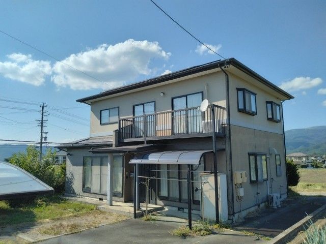 4SLDK Home with Mountain Views & Rental Annex in Chino, Nagano - Thumbnail 2