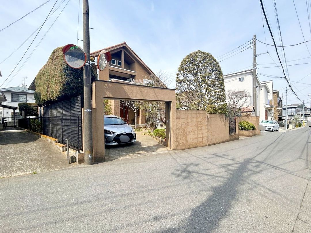 Large 4SLDK Family House in Ichikawa, Chiba - Thumbnail 2