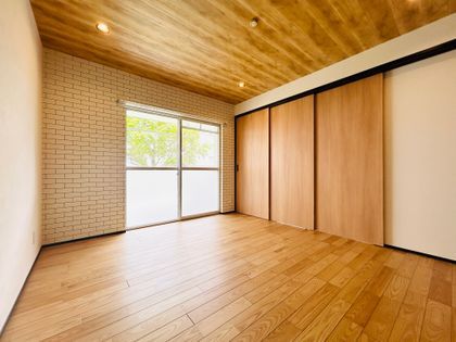 3LDK Apartment for Sale Near Yohoudai Station, Yokohama - Thumbnail 2
