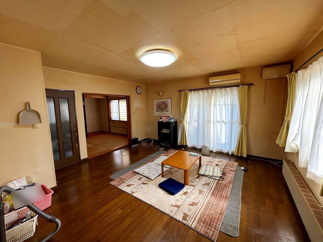 4LDK Detached House for Sale in Sapporo Shiroishi Ward - Thumbnail 2