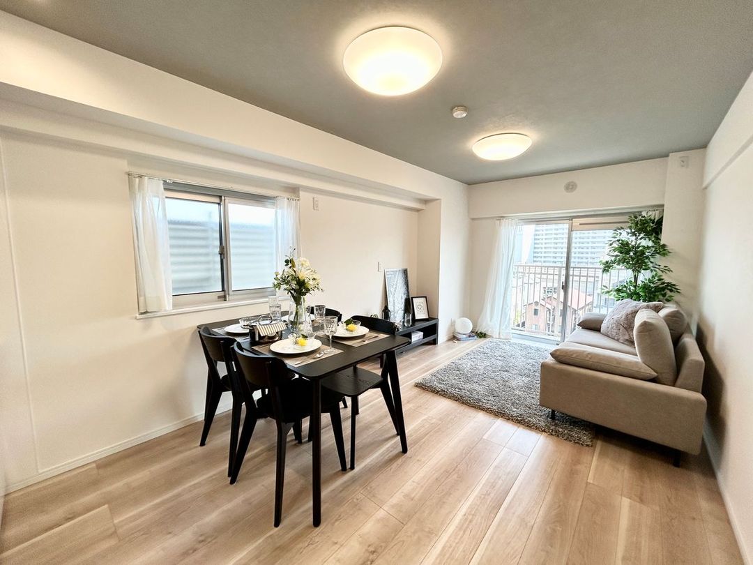 Renovated 2LDK Apartment Near Ofuna Station, Kamakura - Thumbnail 2