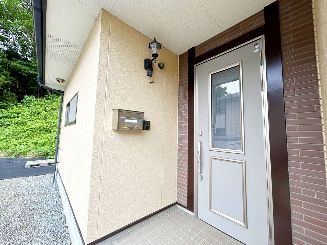 2LDK Detached House for Sale in Shiogama, Miyagi - Thumbnail 2