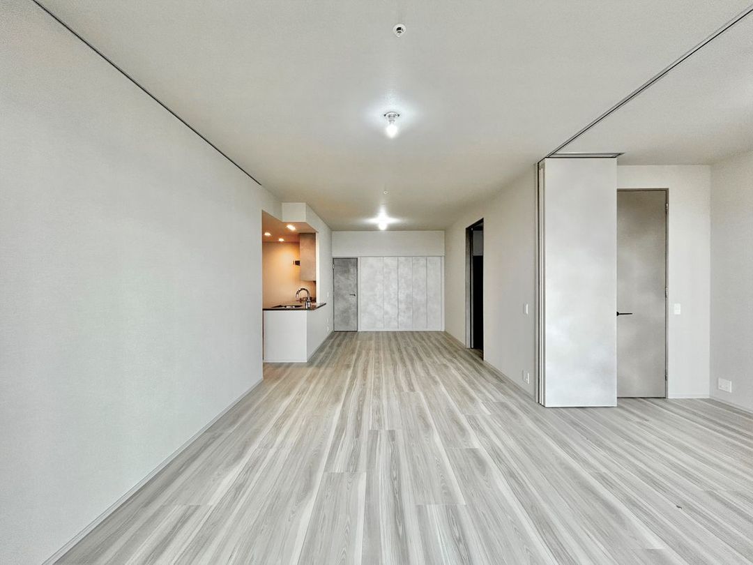 New 3LDK Apartment in Proud Tower Sagamiono Cross, Sagamihara - Thumbnail 2