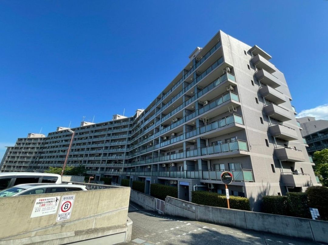 2SLDK Apartment for Sale in Hodogaya-ku, Yokohama 75.47sqm - Thumbnail 2