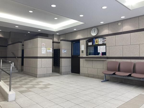 3LDK Apartment for Sale in Ibaraki, Osaka – 75m² - Thumbnail 3