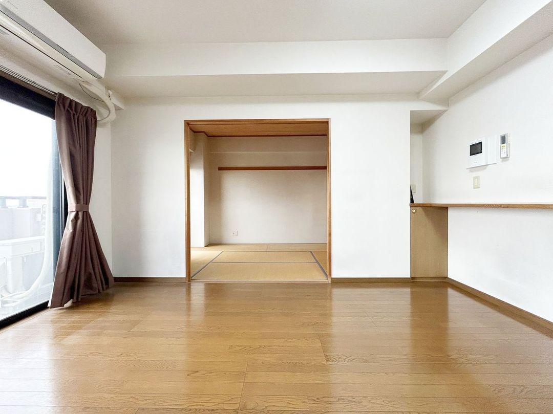 Vizage Ebina 3LDK Apartment for Sale in Ebina, Kanagawa - Thumbnail 2
