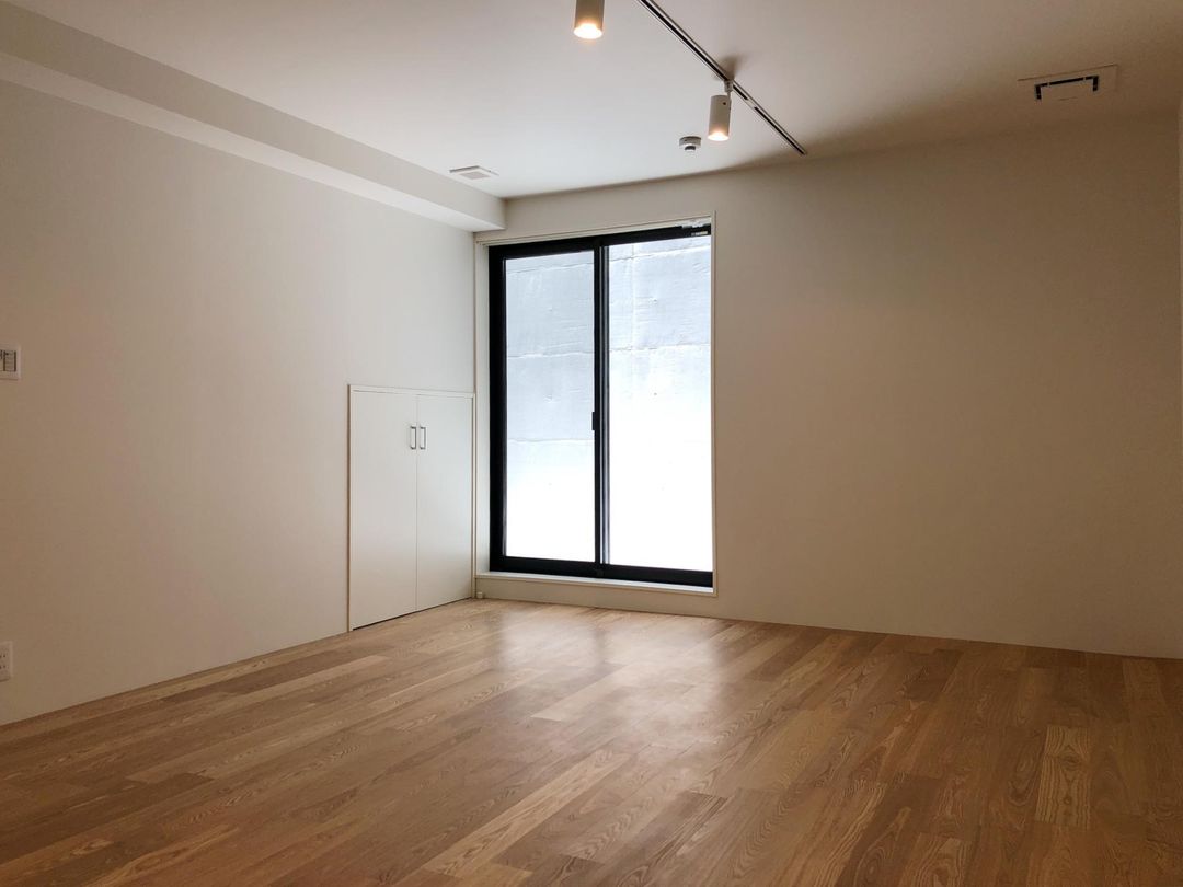2LDK Designer Maisonette Apartment for Rent in Ebisu, Tokyo - Thumbnail 4
