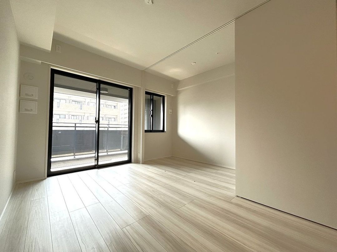 1LDK Apartment for Sale in Hakata-ku, Fukuoka City - Thumbnail 2