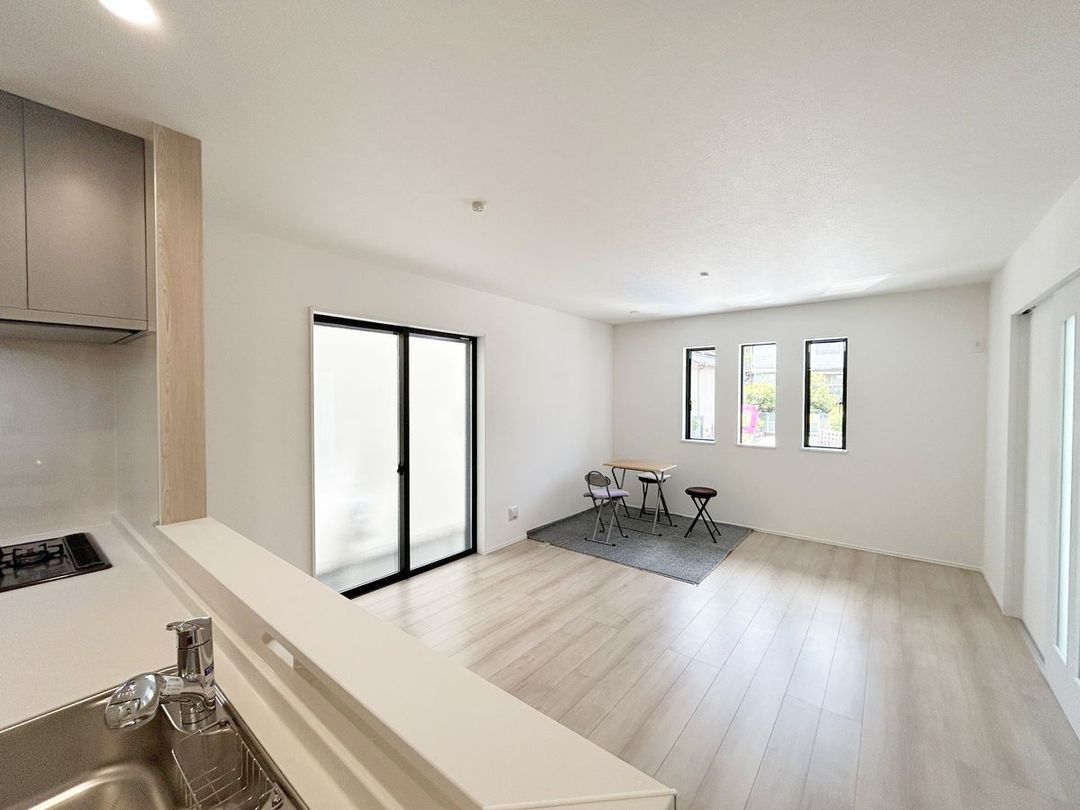 New 3SLDK House in Hirakata, Osaka Near Goten-yama Station - Thumbnail 2