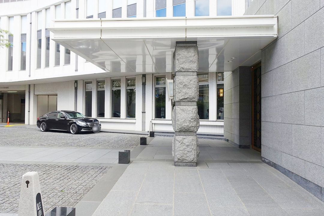 1LDK Apartment in The Tower Osaka, Fukushima-ku | 82.26 sqm - Thumbnail 2