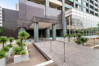 1LDK Apartment for Sale in Ariake, Koto-ku, Tokyo - 55.76 sqm - Thumbnail 3