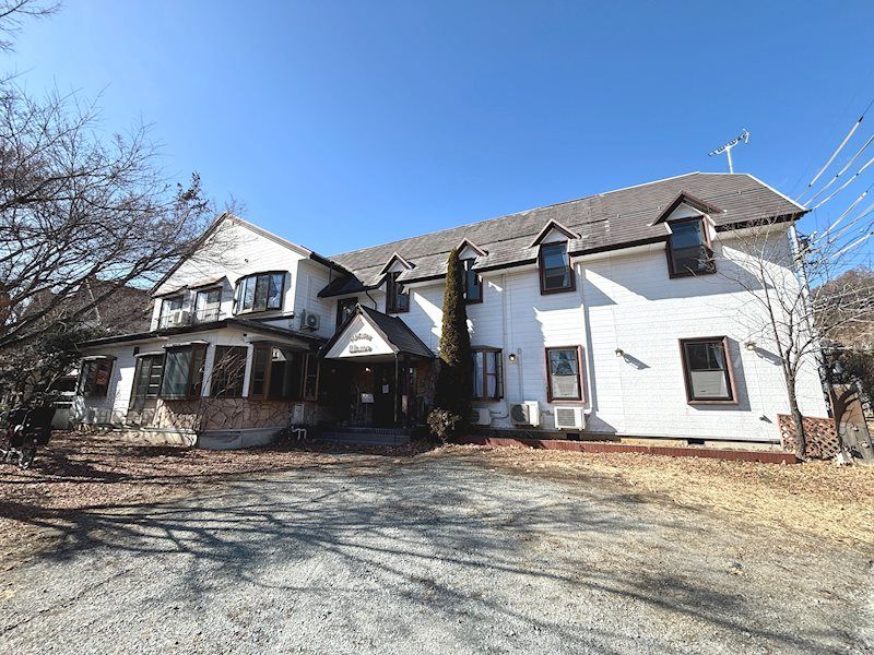 Large Pension for Sale in Nakakaruizawa, Karuizawa, Nagano - Thumbnail 3