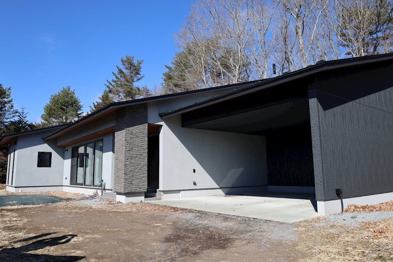 Modern 5LDK Single-Story Home for Sale in West Karuizawa - Thumbnail 2