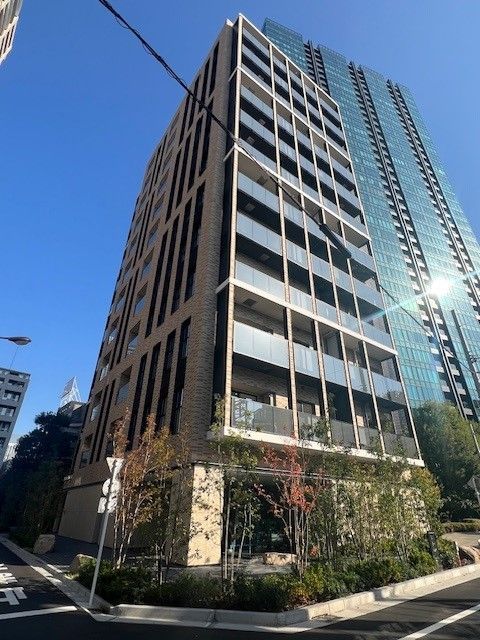 Atlas Azabu-Juban New Build 2LDK Apartment in Minato, Tokyo - Thumbnail 3