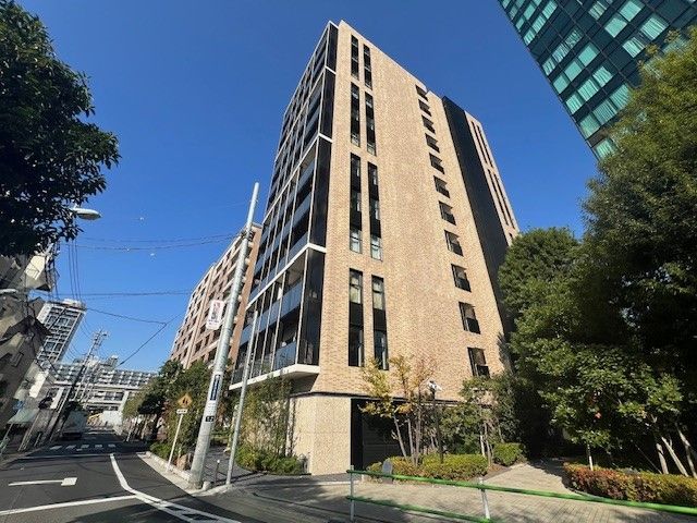 Atlas Azabu-Juban New Build 2LDK Apartment in Minato, Tokyo - Thumbnail 2