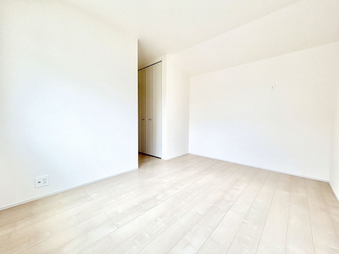 New 4LDK House in Funabashi, Chiba – 98m² - Thumbnail 2