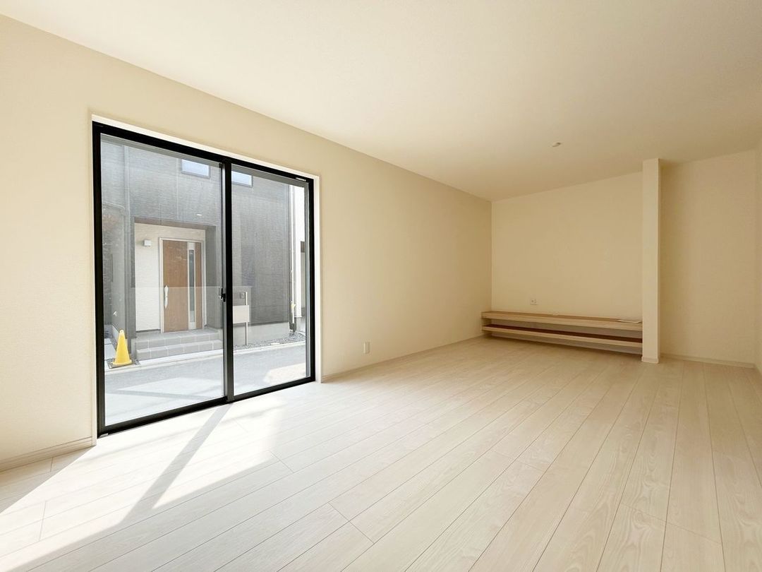 New 3LDK House for Sale in Higashiosaka, Osaka - Thumbnail 2