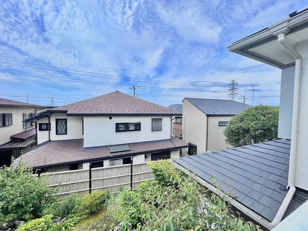 Detached House for Sale in Totsuka-ku, Yokohama - 4LDK - Thumbnail 2