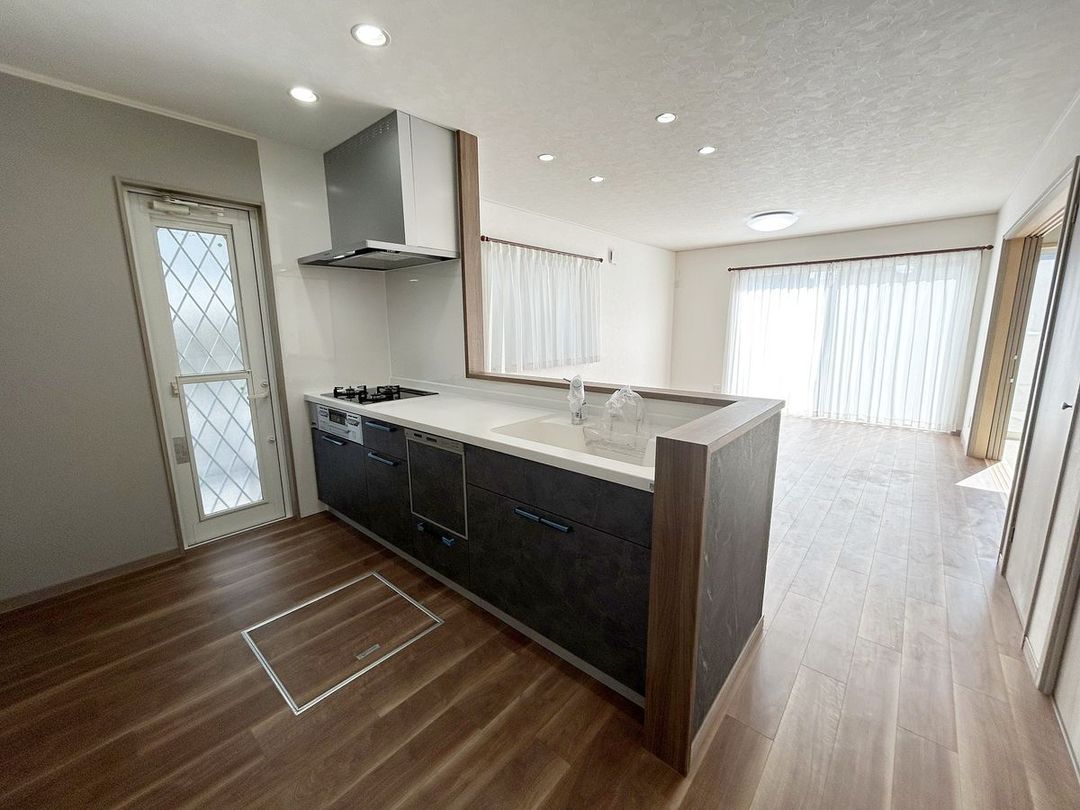 Renovated 4LDK Detached House in Nagakute, Aichi | 102.67 sqm - Thumbnail 2