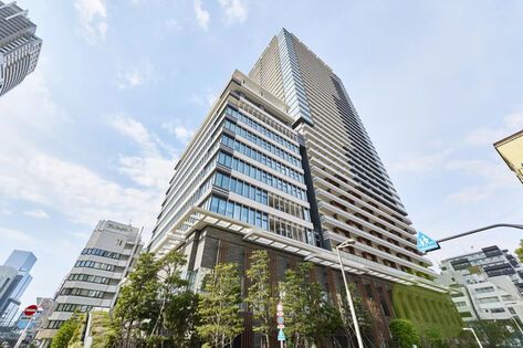 Brillia Tower Hamarikyu Condominiums in Minato, Tokyo - Thumbnail 4