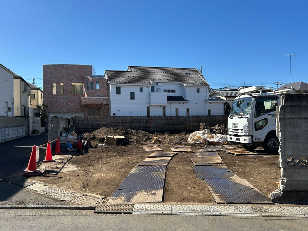 98.35㎡ Land Plot for Sale in Suginami's Kamiogi, Tokyo - Thumbnail 2