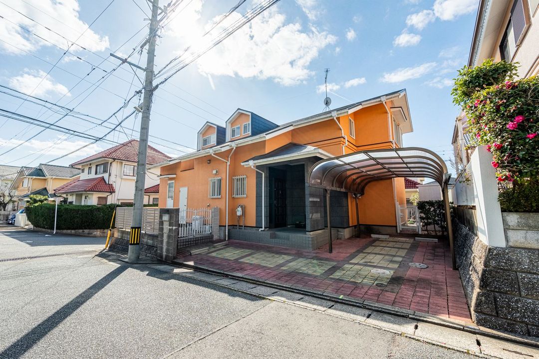 4SLDK Detached House for Sale in Fukuoka's Higashi Ward, Aoba - Thumbnail 2