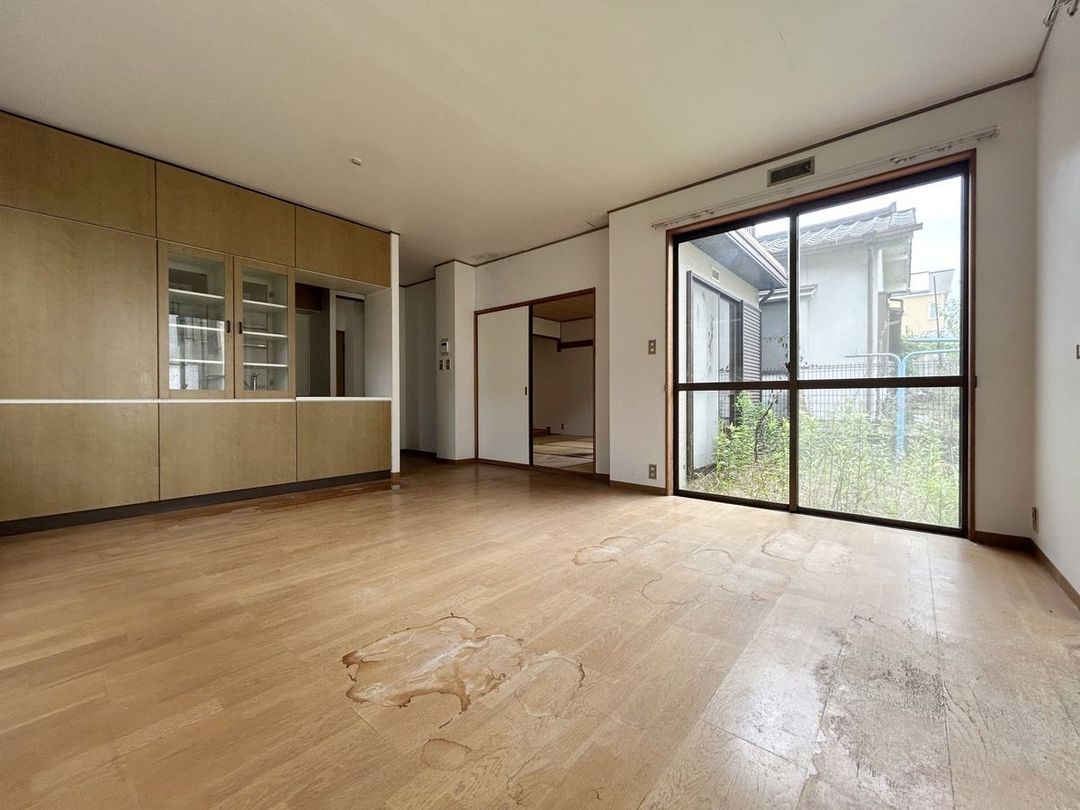 4LDK Resale House in Kamiyasha, Meito Ward, Nagoya – 107m² - Thumbnail 2