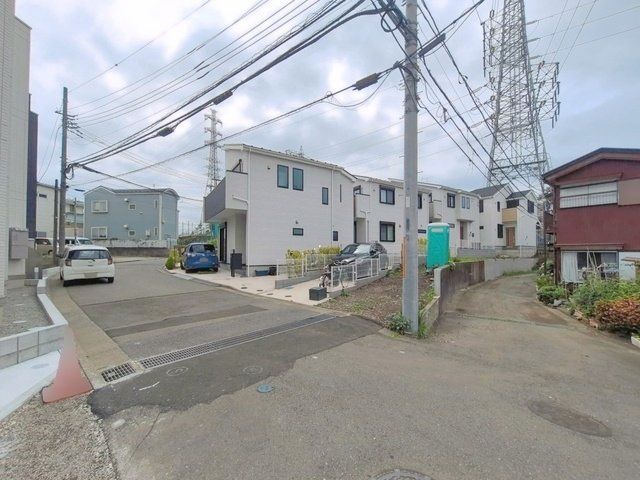New 4LDK House in Fujisawa near Chogo Station - Thumbnail 2