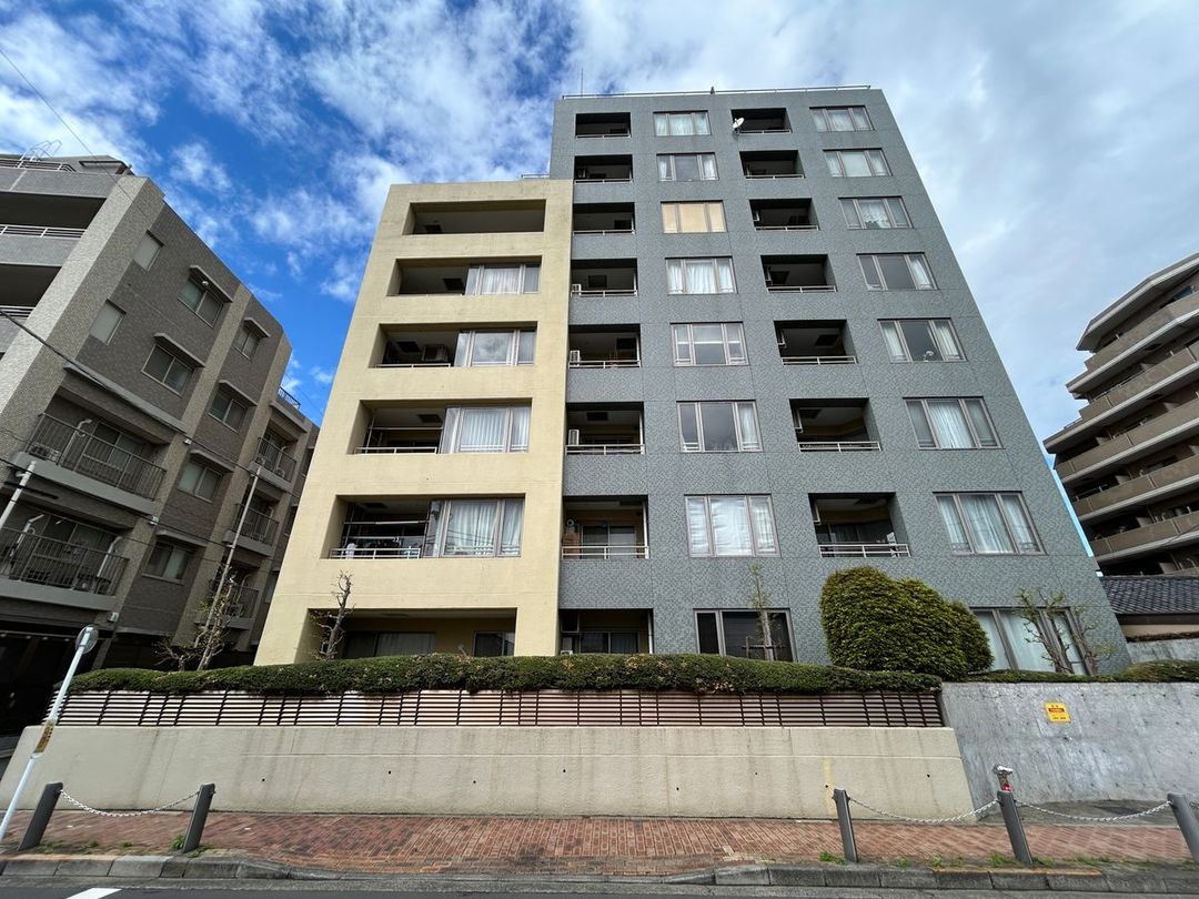 3LDK Apartment for Sale in Nishitokyo, Tokyo - Near Tanashi Station - Thumbnail 2
