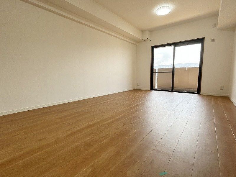 3LDK Apartment for Sale in Minami Ward, Fukuoka City - Thumbnail 2