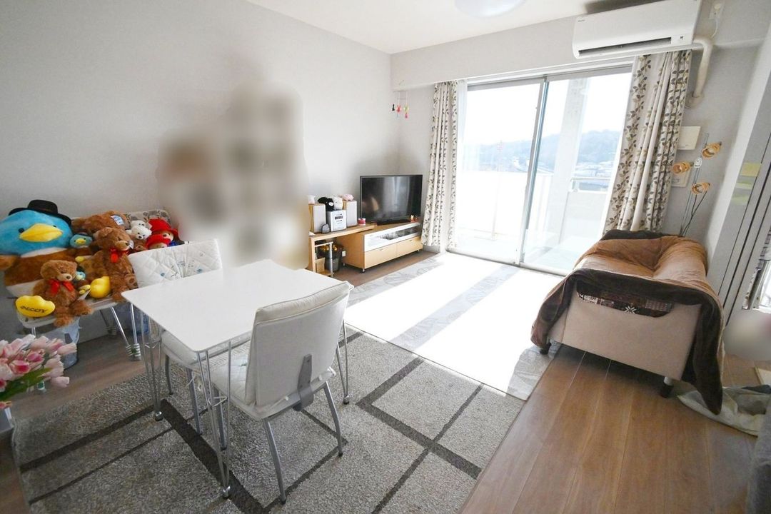 2LDK Apartment for Sale in Nakasho, Kurashiki, Okayama - Thumbnail 2