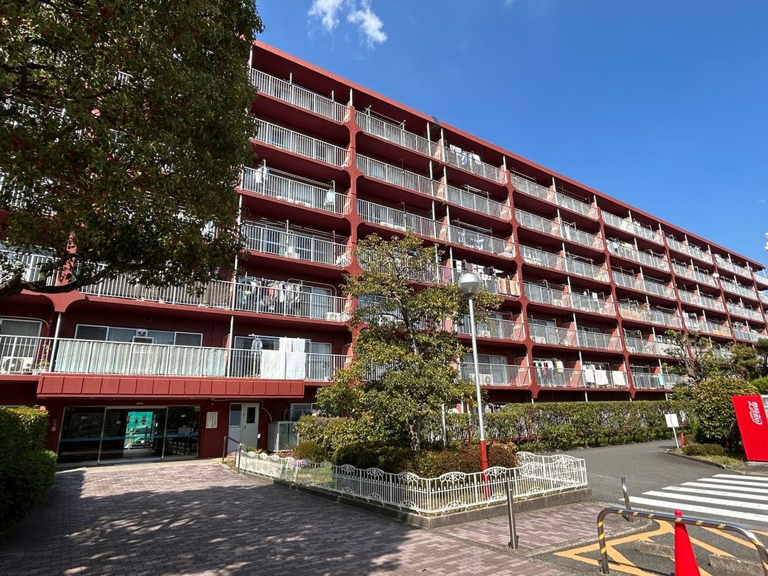 3SDK Apartment for Sale in Yokohama Sakae Ward - Koyo Totsuka Mansion - Thumbnail 2
