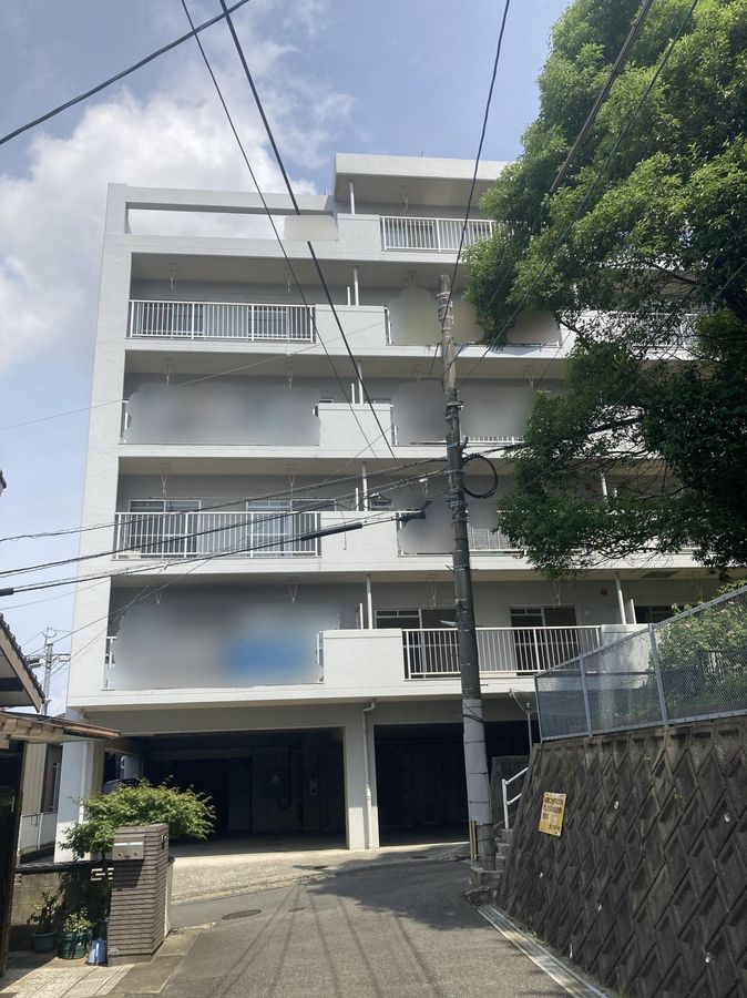 Investment Apartment Building in Kitakyushu, Fukuoka - Thumbnail 2