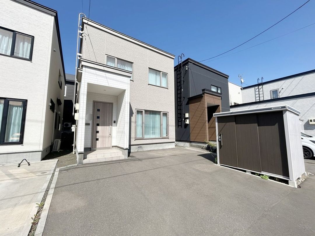 3SLDK Used House in Shinhatsu-Samu, Teine-ku, Sapporo - Thumbnail 2