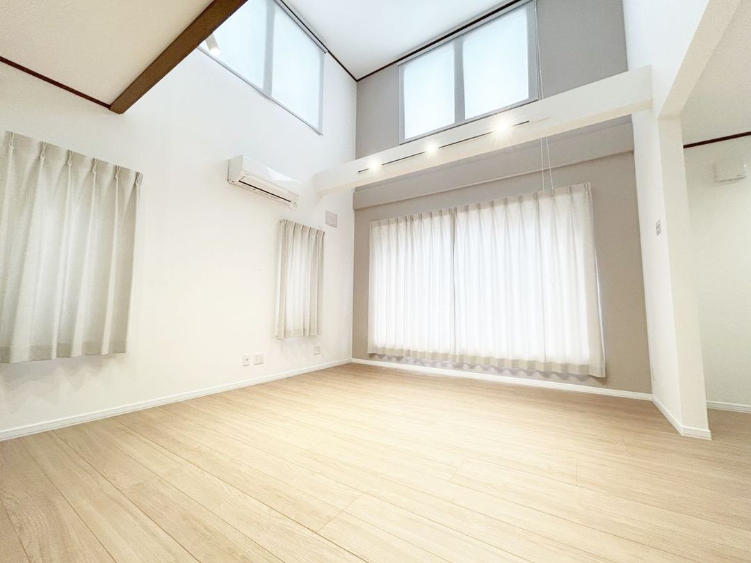 Renovated 4LDK Detached House in Sapporo Atsubetsu Ward - Thumbnail 2