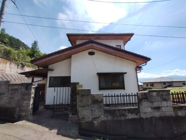 7DK House for Sale in Nagano City with Garden and Akiya Bank Listing - Thumbnail 3