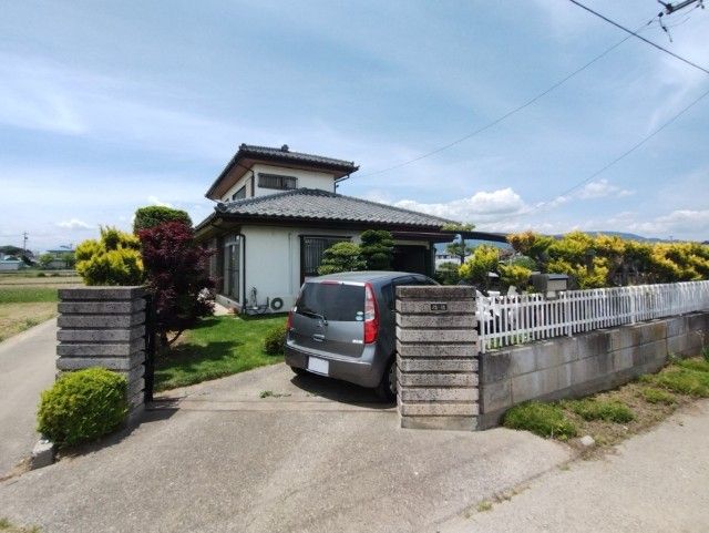 5DK Akiya House for Sale in Rural Nagano City - Thumbnail 2