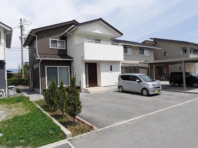 2018 Built 4-Bedroom House in Quiet Suwa, Nagano - Image 1