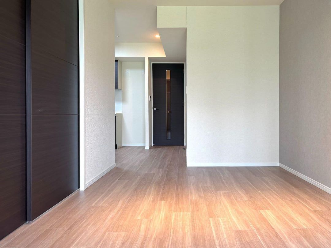 1LDK Apartment for Rent in Shinjuku, Tokyo - 44.31 sqm - Thumbnail 4